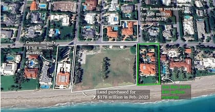 La casa de estilo mediterráneo, adquirida por Bon Jovi en 2020, cuenta con siete habitaciones, 12 baños, bodega de vinos y acceso directo al mar, convirtiéndose en una pieza clave dentro del megaproyecto inmobiliario