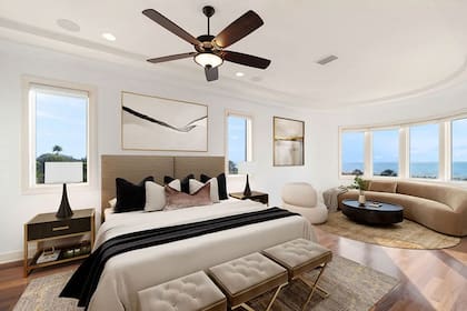 La casa, de estilo mediterráneo y con vistas al Golfo de México, fue construida en 2009