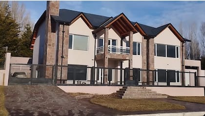 La casa de Lázaro Báez en El Calafate donde cumplió el arresto domiciliario hasta ser trasladado nuevamente a un penal