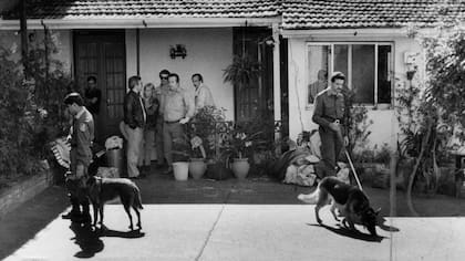 La policía allanó la casa de los Puccio el 23 de agosto de 1985