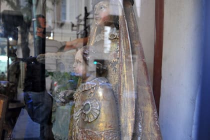 Los objetos fueron casi todos vendidos o están siendo devueltos a sus dueños originales