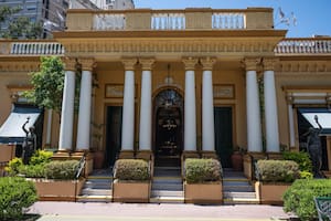 La quinta familiar que se convirtió en club y "corazón" de uno de los barrios más prestigiosos de Buenos Aires