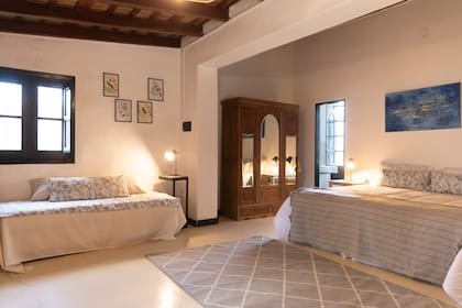 La casa donde ahora funciona El Paso de Areco fue construida en 1827.