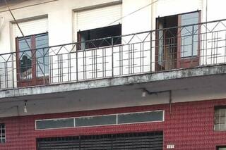 Glew: se defendió a tiros de ladrones y su mujer terminó con muerte cerebral