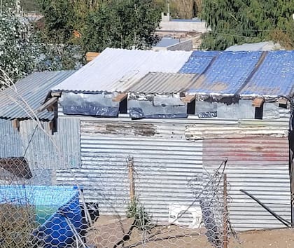 La casa en la que vivía el menor con su madre