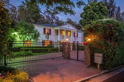 La casa est ubicada en Holmby Hills, Los ngeles