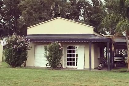 La casa principal y parte del campo estuvo reconstruyéndose durante siete años