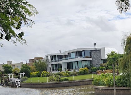 La casa que Piccirillo le regaló a Cirio dos días antes del casamiento