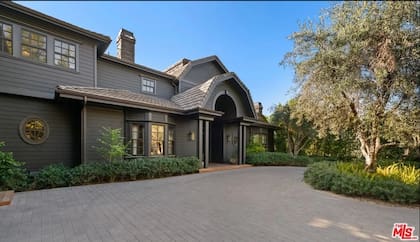 La casa que pusieron en venta la actriz Jessica Alba y el productor cinematográfico Cash Warren