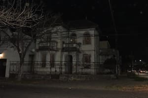 El misterio de la casa embrujada que se construyó en la década del 70 y nadie quiere habitar