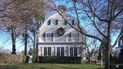 La casa ubicada en 112 Ocean Avenue, en el barrio de Amityville, Long Island, New York