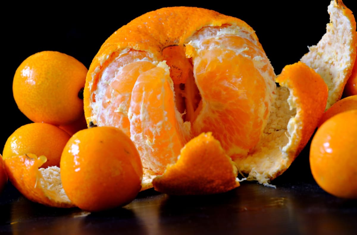 Por qué hay que colocar cáscaras de mandarina cerca de puertas y ventanas