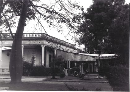 La casona de Rocha en 1960. en una imagen del Instituto y Archivo Histórico Municipal de Morón