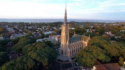 La Catedral de San Isidro en el casco histórico del barrio