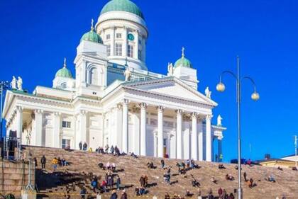 La catedral luterana de Helsinki es un símbolo permanente de las raíces protestantes del país.
