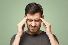Expertos en neurología revelaron los 10 tips para terminar para siempre con la cefalea