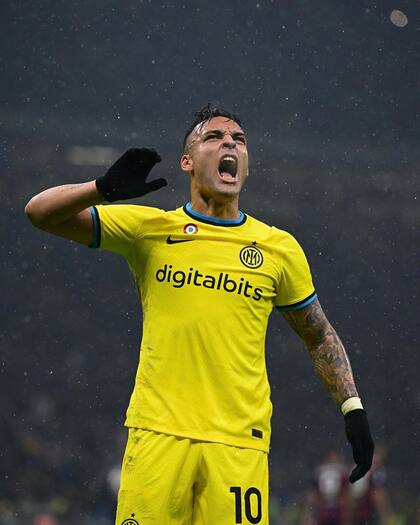 La celebración de gol de Lautaro Martínez en la goleada 6 a 1 ante el Bologna