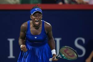 La celebración de la canadiense Victoria Mboko, de 18 años, semifinalista en Montreal