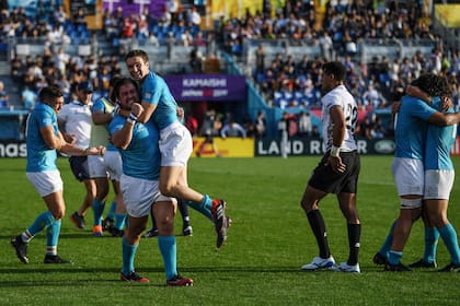 La celebración de los Teros, después de la victoria por 30-27 ante Fiji
