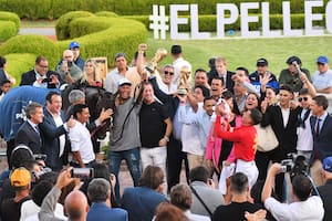 Un déjà vu: The Punisher ganó la carrera de San Isidro y su jockey estalló en llanto como hace 12 meses