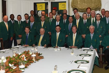 La Cena de Campeones, una de las tradiciones en Augusta, todos con su chaqueta verde