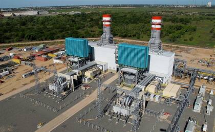La central eléctrica de Ensenada Barragán, en esa localidad bonaerense, una de las que estaba ampliando el consorcio