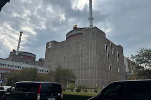 Rusia denuncia un ataque con drones ucranianos contra la mayor central nuclear del continente