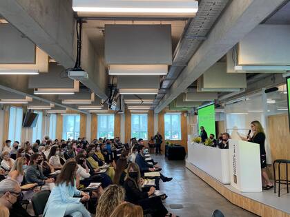 La ceremonia se realizó en el Auditorio Central del renovado Campus Alcorta de la UTDT