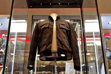 La chaqueta de Han Solo no se adjudicó en la substa porque no se alcanzó la suma mínima requerida