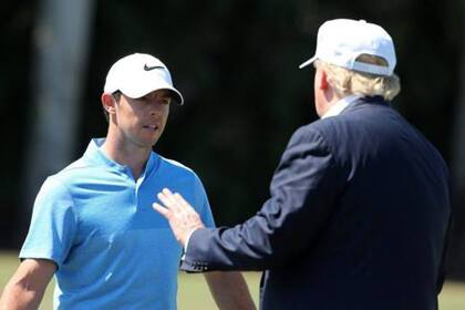 La charla de Trump con McIlroy, que cuestionó sus formas de liderar