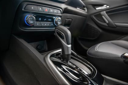 La Chevrolet Tracker se fabrica en Brasil y tendrá opción de transmisión manual o automática