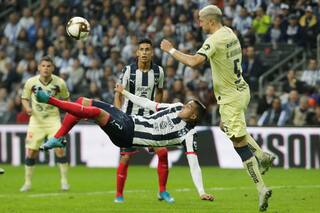 El golazo de chilena de Rogelio Funes Mori en la final del torneo mexicano