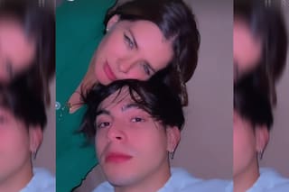 El “palito” de La China Suárez a Rusherking en plena mini luna de miel