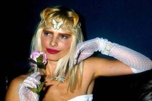 La Cicciolina apunta contra el estado italiano porque le bajaron la jubilación