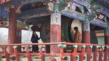 La cinta coreana explora el grado de incomunicación de un detective ávido de detalles y pistas.
Foto: Diamond Films