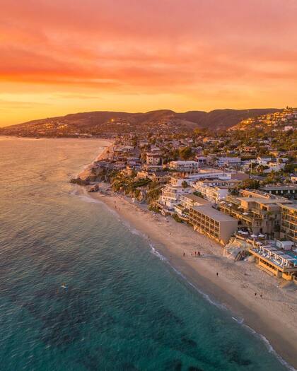 La ciudad alberga miles de kilómetros de naturaleza protegida