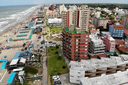 La ciudad balnearia se mantiene popular en la costa atlántica argentina
