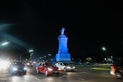 La Ciudad de Buenos Aires se sumó a la iniciativa de Make-A-Wish con sus monumentos iluminados