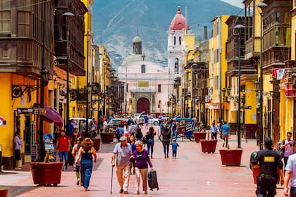La ciudad de Lima recibirá a los hinchas de River y Flamengo