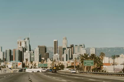 La ciudad de los Ángeles es una de las más pobladas de California; su costo de vida se califica como alto