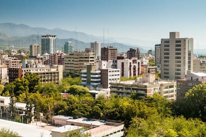 La ciudad de Mendoza festeja a su patrono Santiago este 25 de julio 