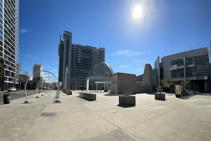 Una familia de cuatro en San José necesita US$371.571 anuales para mantener un nivel de vida confortable