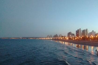 La ciudad desde el Muelle al atardecer.