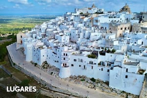 La ciudad impacta por su arquitectura y sus vistas