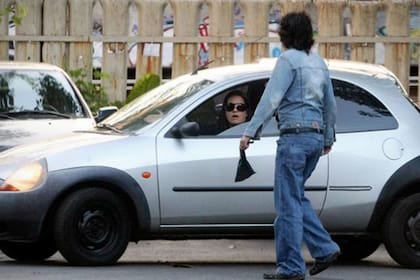 La ciudad prohibió la actividad de los cuidacoches; ya no será necesario presentar testigos ya que la fuerza policial podrá actuar en caso de encontrarlos en infracción