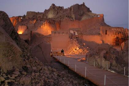 La ciudadela de Bam, ubicada en una zona desértica, creció gracias al desarrollo de canales subterráneos