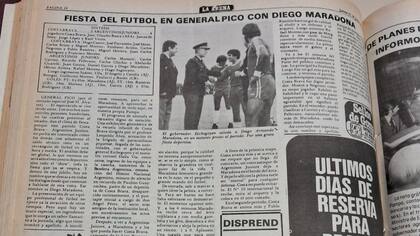 La cobertura del diario La Arena, del amistoso de Maradona con Argentinos en La Pampa, en 1979