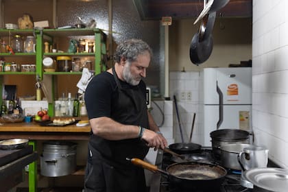 La cocina de la hostería Huechulaufquen.