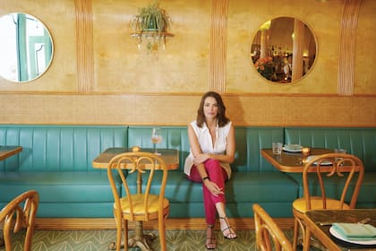 "La cocina en el restaurante es puro laburo y mucha presión; también tiene su costado más creativo, que es cuando pienso cada plato del menú", explica.