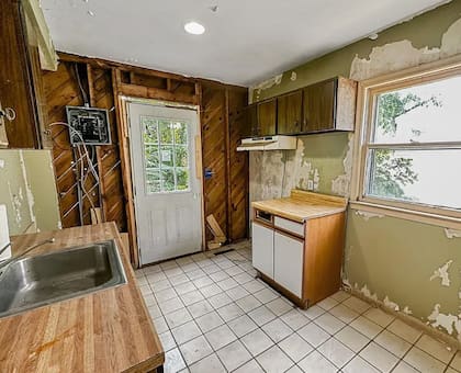 La cocina está completamente desmontada